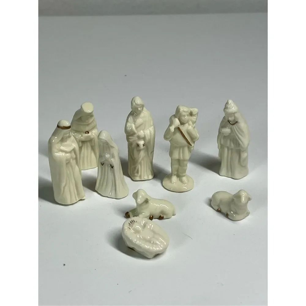 Vintage Porcelain Christmas NATIVITY SET 11 Pieces White Glaze